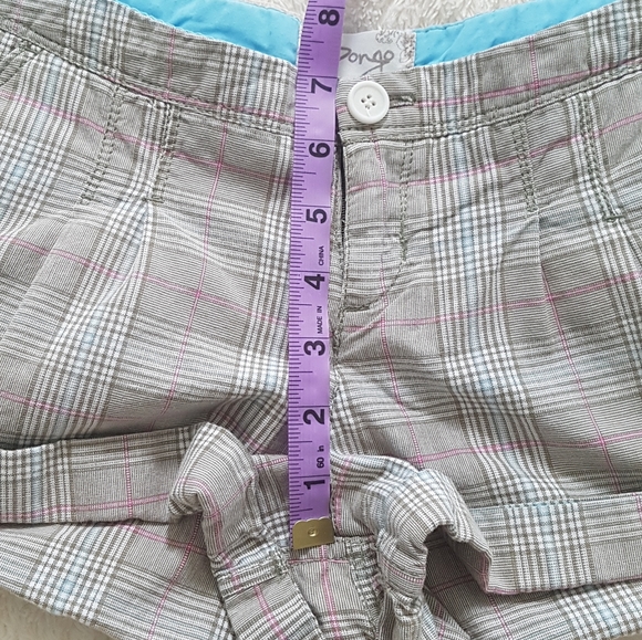 Bongo Y2K glen plaid shorts with rolled cuffs - Picture 9 of 11